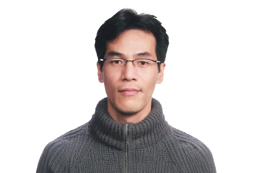 speaker Bio image
